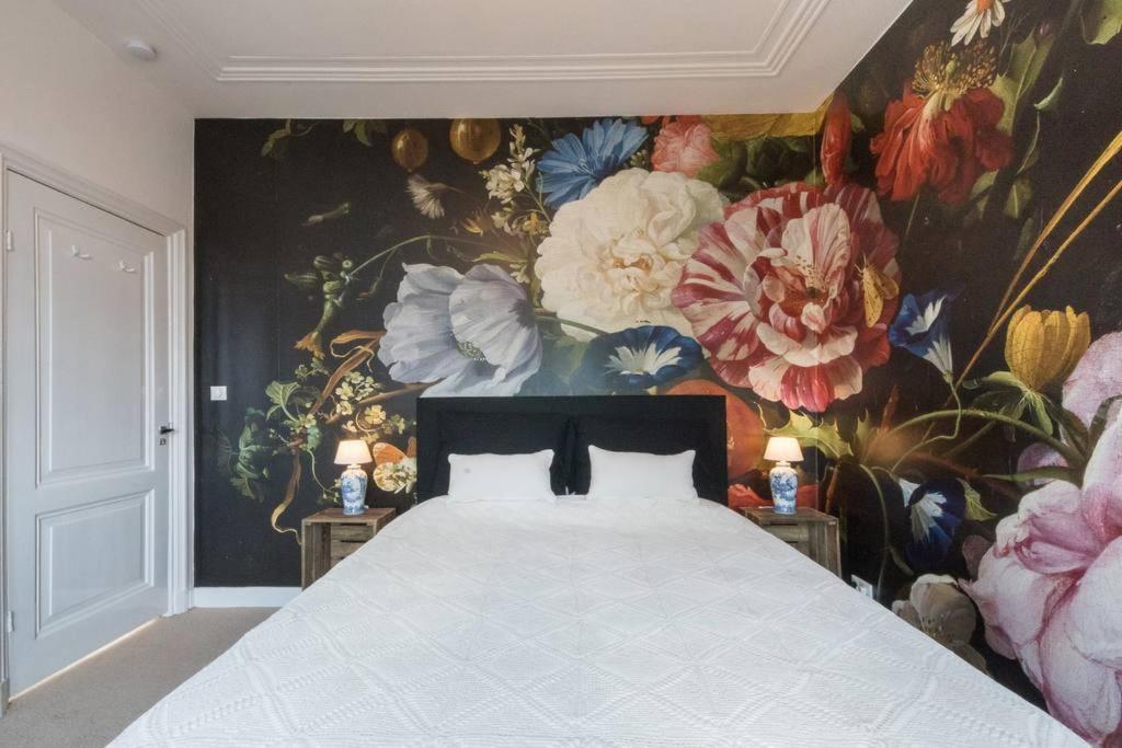 B&B Valkenbos デン・ハーグ エクステリア 写真